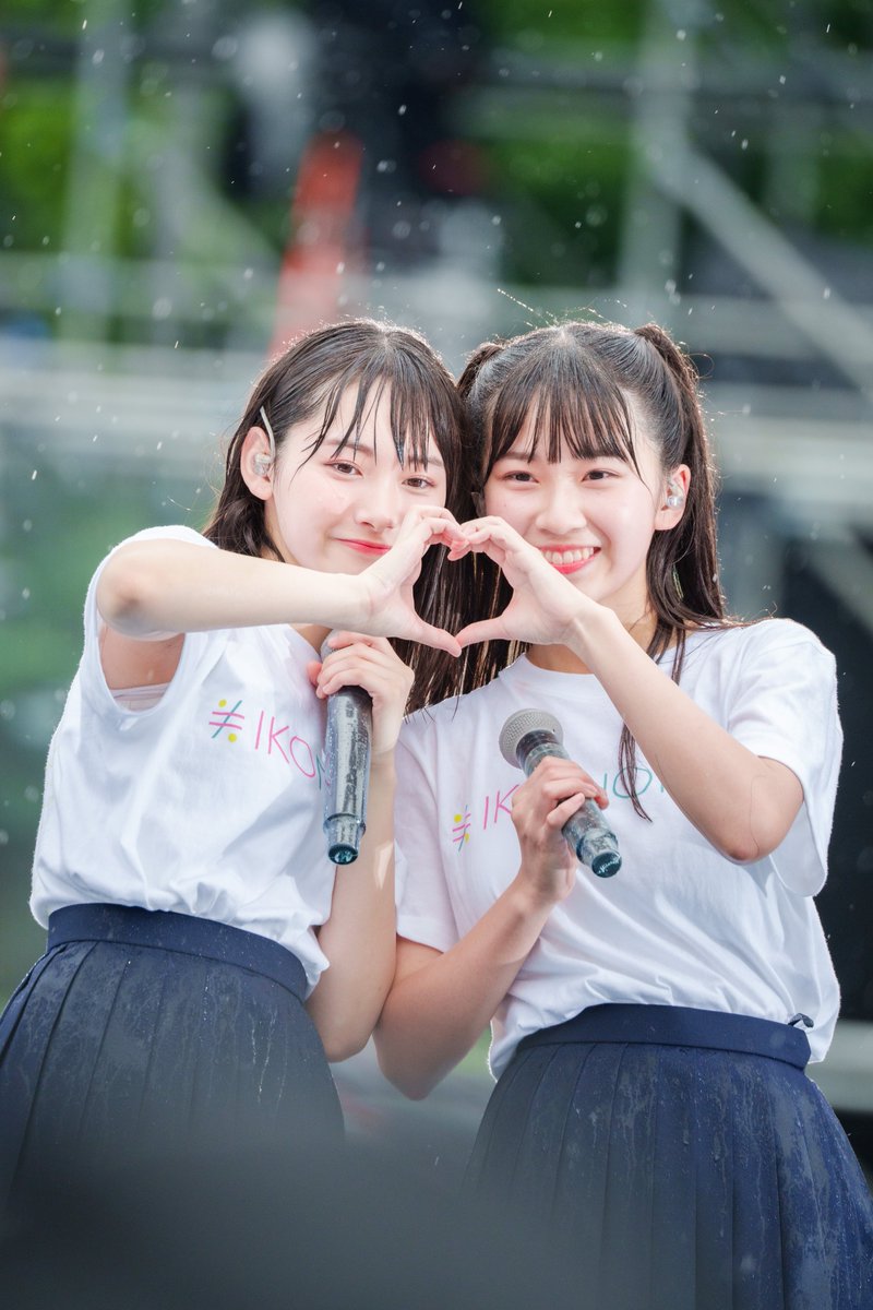 4個まで郵便OK ニアジョイ 山野愛月 ネームプレートバッジ