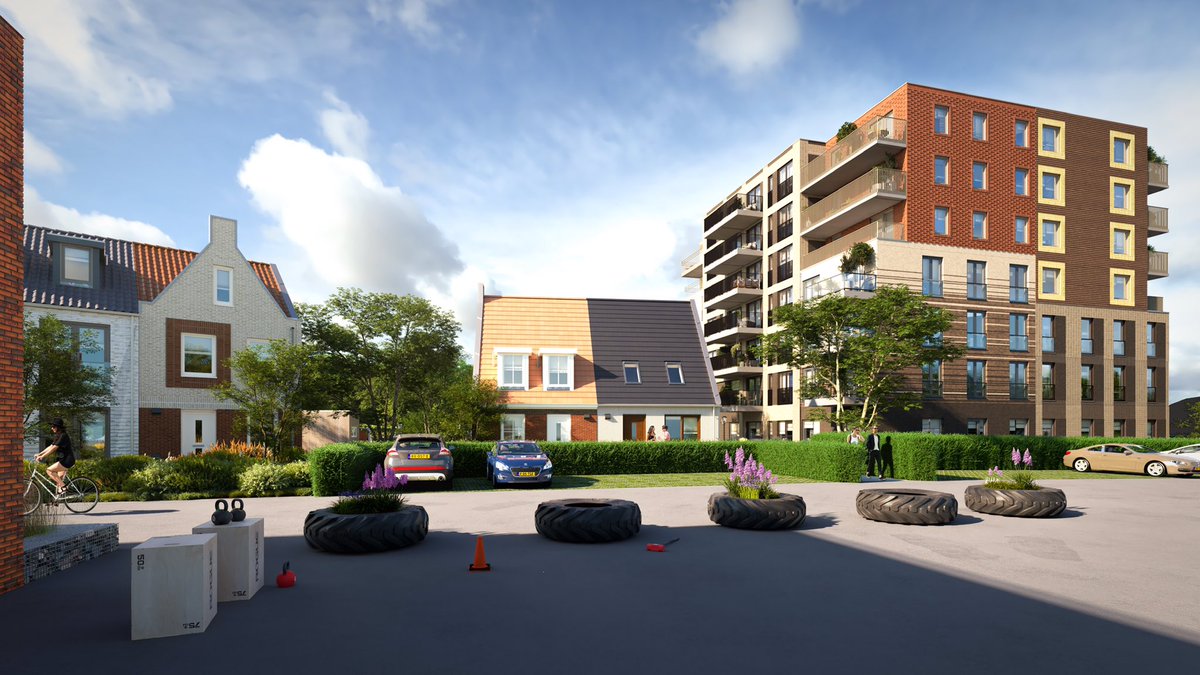 Na drie jaar een grote organische transitie van het terrein @luchtstroomgro <a href="/suikergroningen/">DeSuiker</a> met de plaatsing vd eerste industriële gebouwen <a href="/fijnwonen/">Fijn Wonen</a> uit fabriek <a href="/Heerenveen/">Gemeente Heerenveen</a>. Straks werken in een broedplaats van vernieuwing in de bouw in Nederland.