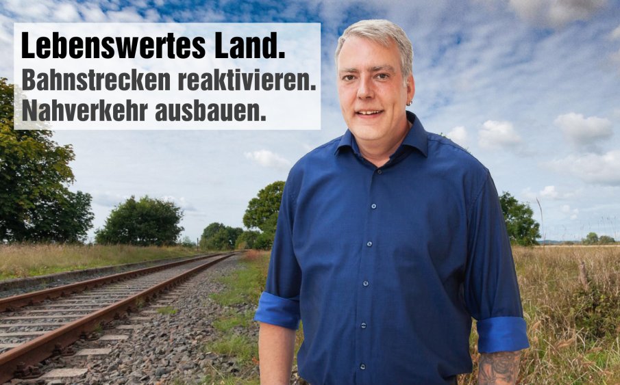 LarsLeopold's tweet photo. #9euroticket zeigt: ÖPNV kommt gut an. Nur leider nicht (mehr) überall in #Niedersachsen. 
Deshalb wird sich @die_linke_nds im Landtag für einen gut ausgebauten &amp; bezahlbaren ÖPNV als Kern einer klimagerechten &amp; sozialen Verkehrswende starkmachen!  #ltwnds #ltwnds22 https://t.co/fLOqtTOH3p