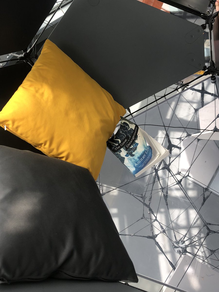 olivia_levrini's tweet image. imagining cities of the future, through exploring #epistemicemotiions  in company of #amitavghosh #fedoraproject #newlanguages #artsandsciencr #tomassaraceno