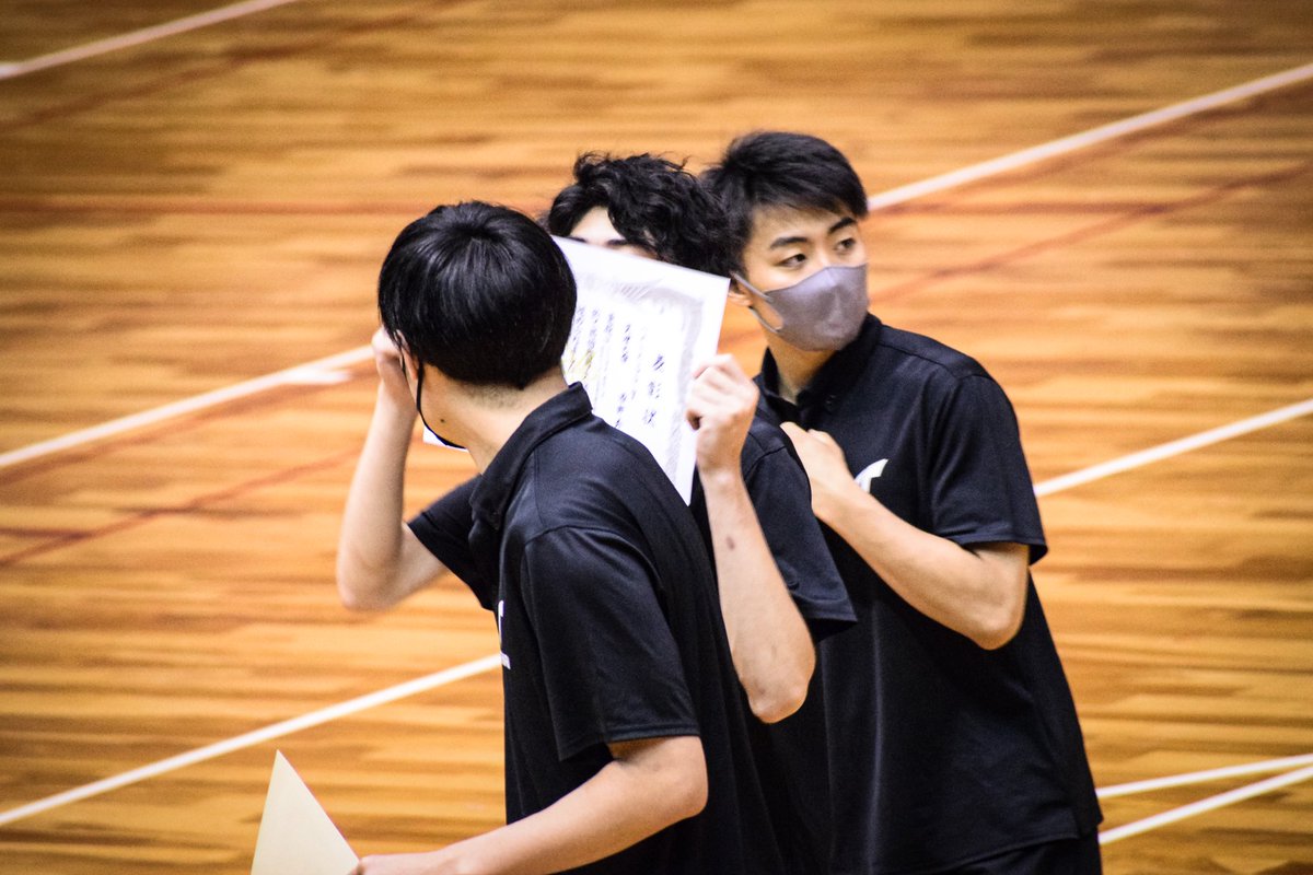 ice_koooo's tweet photo. ベストスコアラー賞おめでとうございます！！！🏆✨

#天理大学男子バレーボール部
#酒井秀輔 選手 https://t.co/BkDb1uQQb8