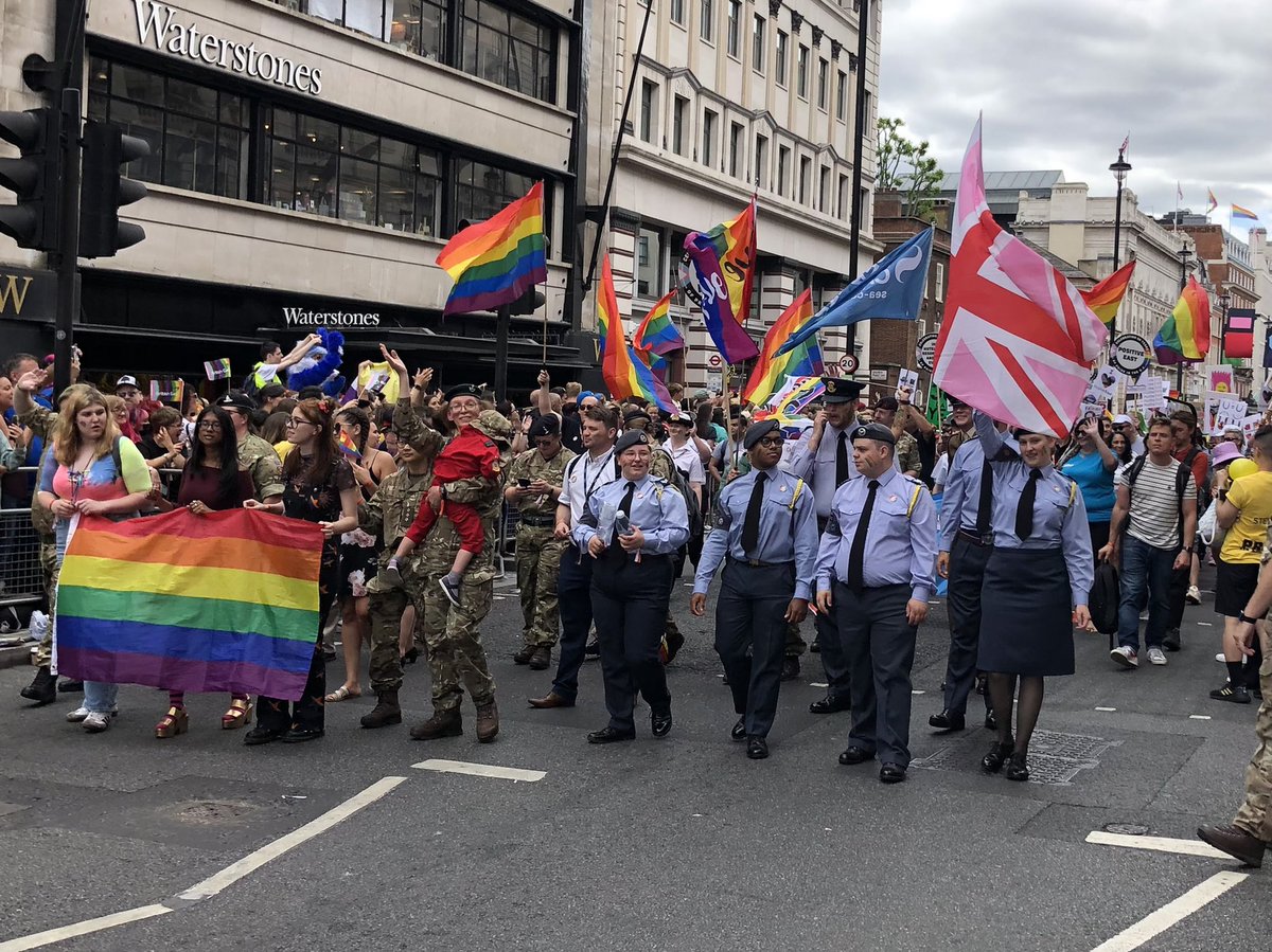 Christopher Leader tweet media