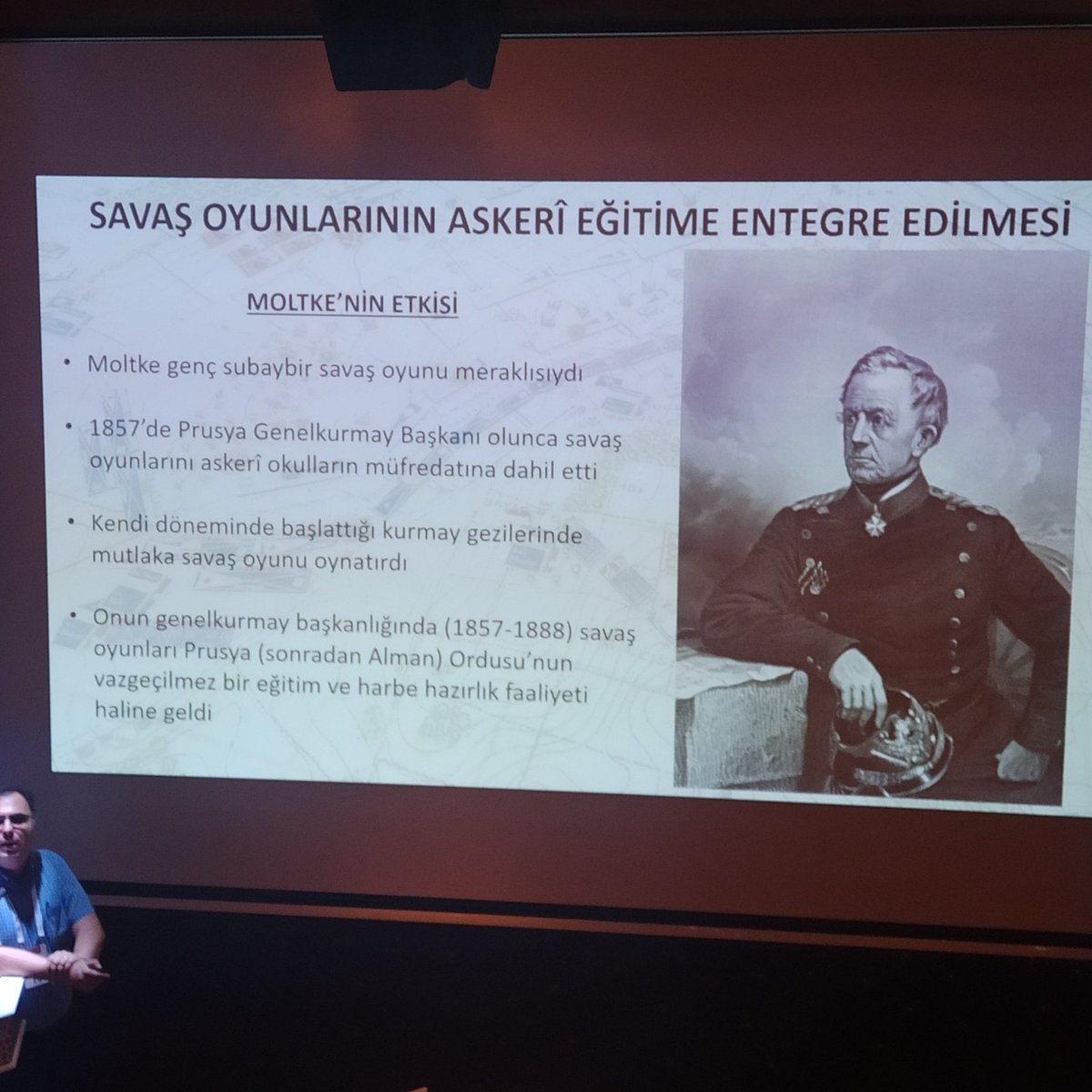 Alanında uzman hocalarımızdan çok güzel bilgiler öğrendik emeği geçen herkese çok teşekkür ederim.
<a href="/askeritarih_/">Askeri Tarih Çalışmaları</a> <a href="/mefaba/">Fatih Baş</a>