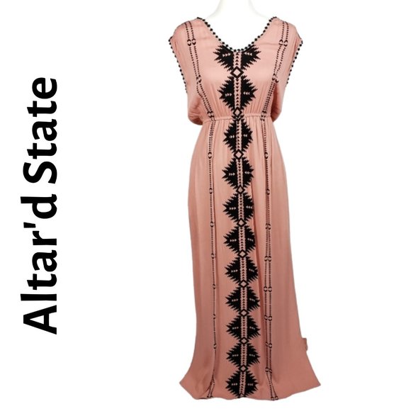 VinteGypsyBliss's tweet photo. So good I had to share! Check out all the items I'm loving on @Poshmarkapp from @BBay248 #poshmark #fashion #style #shopmycloset #torrid #altardstate #handmade: https://t.co/PsezJcJrF5 https://t.co/6pPt7uqD6F