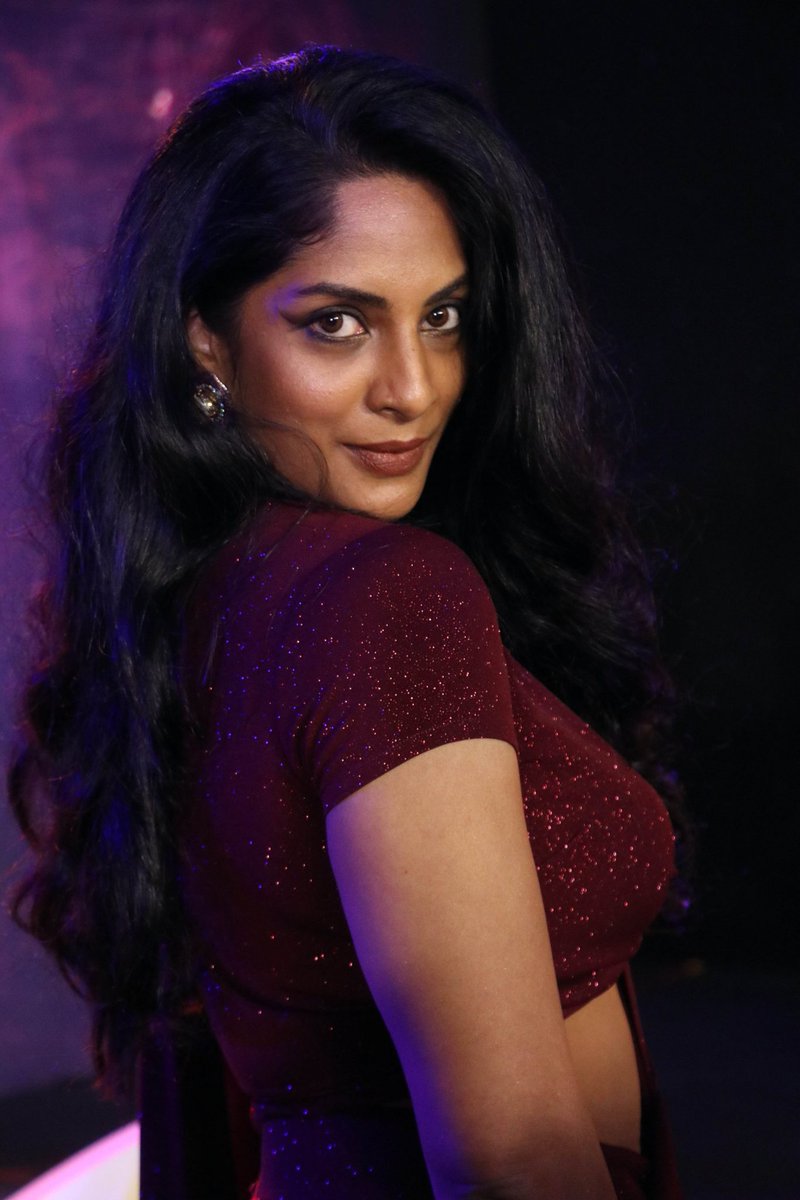 Kollysodaa's tweet image. Dusky Beauty #SriyaReddy Ma'am Latest Stills from #Suzhal Press Meet 😍
#Sriya #Shriya #SuzhalTheVortex #ShriyaReddy #suzhalreview