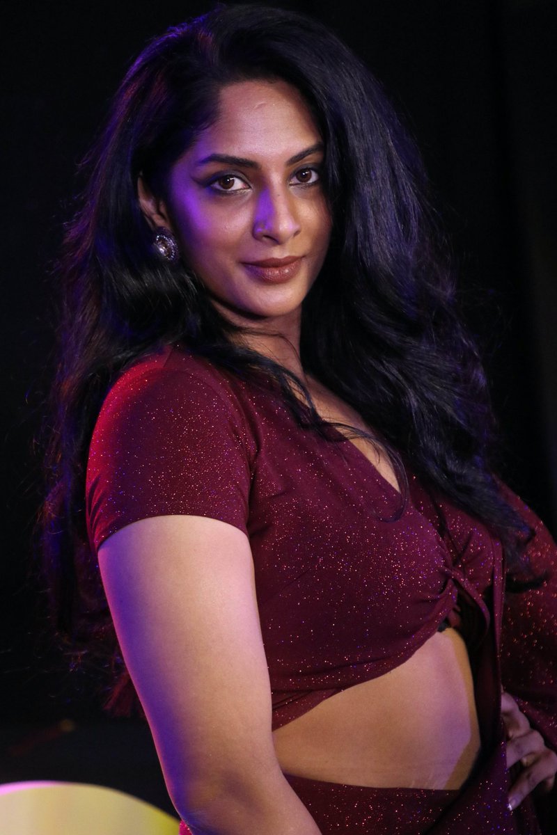 Kollysodaa's tweet image. Dusky Beauty #SriyaReddy Ma'am Latest Stills from #Suzhal Press Meet 😍
#Sriya #Shriya #SuzhalTheVortex #ShriyaReddy #suzhalreview