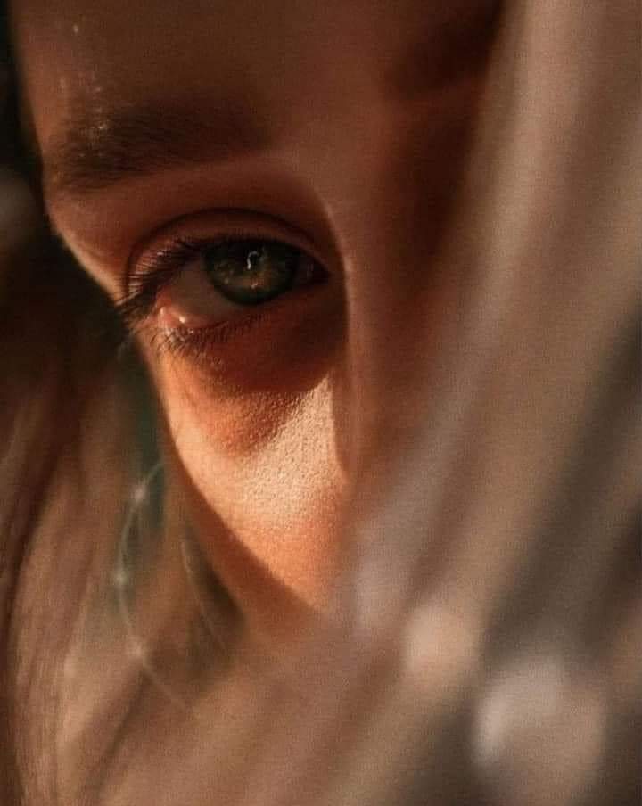 Ahmii201's tweet photo. نکل نہ آئے مری آنکھ سے کہیں زم زم🥲
تمہارے خواب یہاں ایڑیاں رگڑتے ہیں🔥✌️
#Ahmii🍇 https://t.co/KLmcfKQzmm