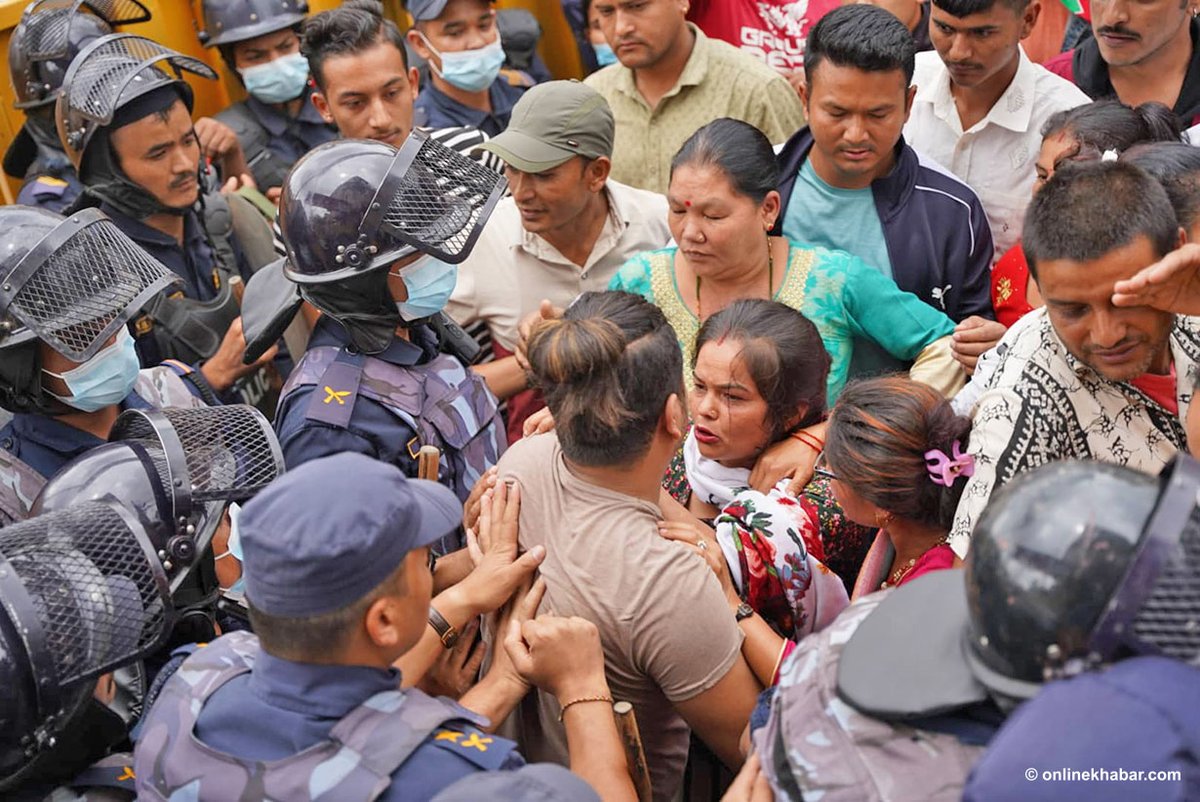 gauravpkh's tweet image. Isn't it possible to get justice without demonstration or protest?

- Suspicious death case of a 21-year-old school employee