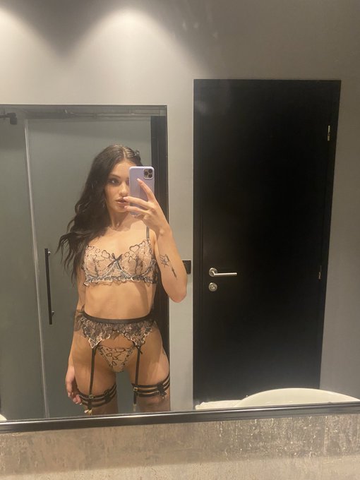 Good morning guys!😍😍😍 Yesterday was a big day, I was working with black guy for first time🫢😍❤️ And you