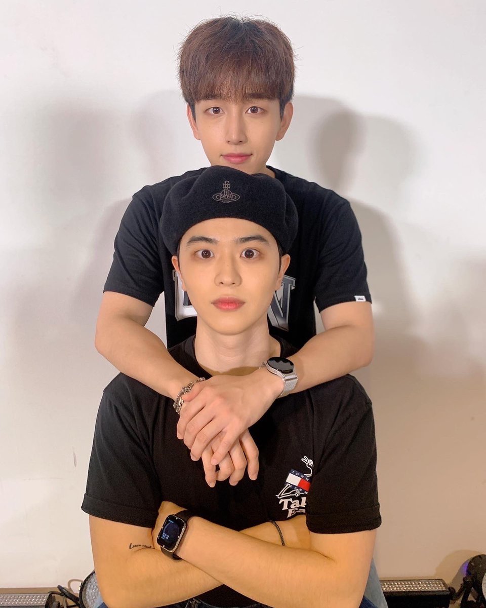ROMEO_SJ_'s tweet photo. 週末ライブ終了❣️
#ROMEO と楽しい週末を過ごせましたか？🥰
スンファンとジェギョンのソロステージも
カッコよかったんですね！
もっとカッコいいステージを見せれるように
頑張りますので、是非会いに来てください❤️

水曜日も #pluswinhallビレボア で
会いましょう✨

#로미오 #ロミオ https://t.co/kGNTRCmdW6