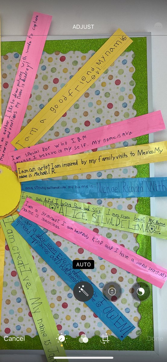 teacher2teacher's tweet photo. How do you show your Ss that they're each an important part of the classroom community? 

T @LeahBaron03 kicks off the school year with this community-building activity. 

#TeacherTwitter #edchat https://t.co/nCZs1cZ8nK