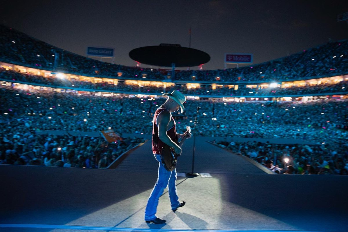 kennychesney's tweet photo. Thank you, Kansas City. So much of what has happened to us on the road started here. And it still feels the same. So connected because you care about this music and the experience of it all. Arrowhead, last night was so magical and I thank you. #HereAndNowTour #KCKansasCity https://t.co/RbKJD3liTI