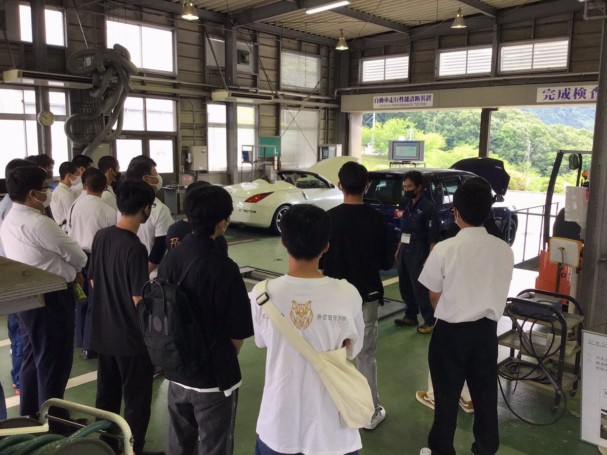 hiroshimajitan's tweet photo. 6月26日今年初のスペシャルオープンキャンパス💫🍀
次回のスペシャルオープンキャンパスは7/16🏎✌️
予約はホームページからhttps://t.co/N0wHTG2QTD
#広島　#自動車　#整備　#整備士　#進学　#進路　#高校生　#資格　#マツダ　#トヨタ　#レース　#モータースポーツ　#梅雨明け　#今年も暑くなりそう https://t.co/gQeI2RPScI