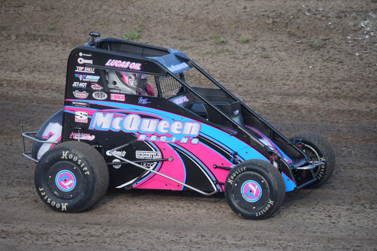 ShannonMcQueenRacing tweet media