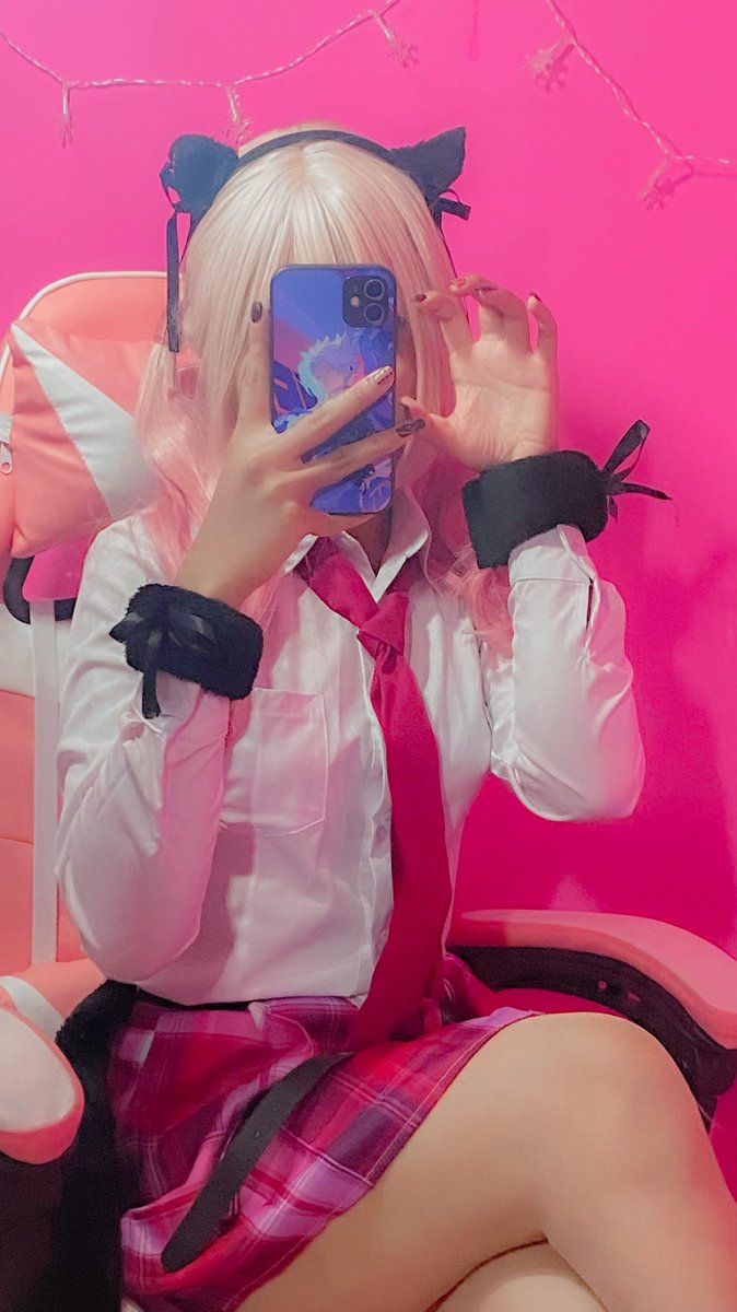 Chommii217's tweet photo. ไม่รักก��ไม่ต้องรีก็ได้งับ 🥺 #imgforลั่น #cosplayergirl https://t.co/lxSohZ9efC