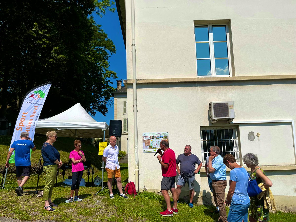 LArfeuillere's tweet photo. ✂️Inauguration du #PAPSE, #parcours d’#activités #physiques et #sportives #étalonnés à #Ussel 🥾🚴🏃♂️
Une très belle #initiative pour découvrir la ville d’Ussel avec #OrigineCorrèze🍃 https://t.co/3GrbFosV8q