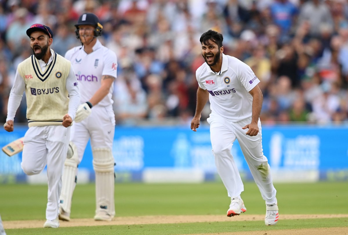 A spectacular turnaround from Shardul Thakur.

Drops Ben Stokes off Shami's bowling and then picks up his wicket soon enough, courtesy an excellent catch from Jasprit Bumrah.

Live - bit.ly/ENGvIND-5THTEST #ENGvIND