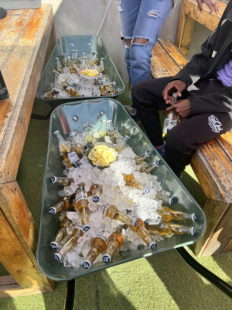 nokoresort's tweet photo. Convoy ya di- Beer Barrow π»
Introducing the @corona Beer Barrow @nokoresort
Thank you to @theeguesthouse for an awesome day yesterday
#GetOutThere #GoGetaBarrow #GoChill #GoEat #GoEnjoyMusic #GoGetGreatViews #GoHaveFun
#GoCamping #GoQuadBiking #GoLimpopo #GoToNokoResort https://t.co/4k8VNuzhZj