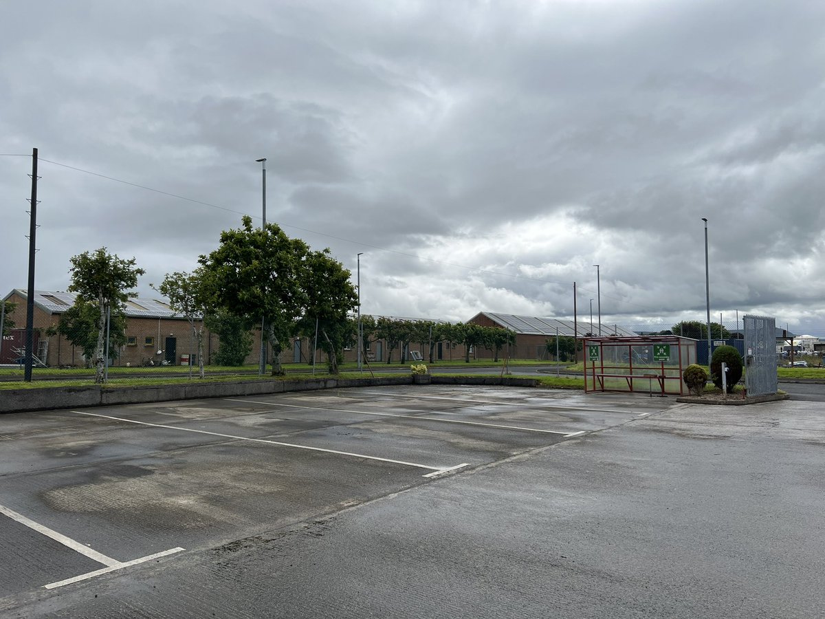 What a difference 24hrs makes… it’s been over 2 years since this has been a sight at HQ due to Covid Restrictions, it’s been a hard road but finally …. Summer Trips are BACK 😍🚎💨
#embraceagiantspirit #coachtrip #discovernorthernireland