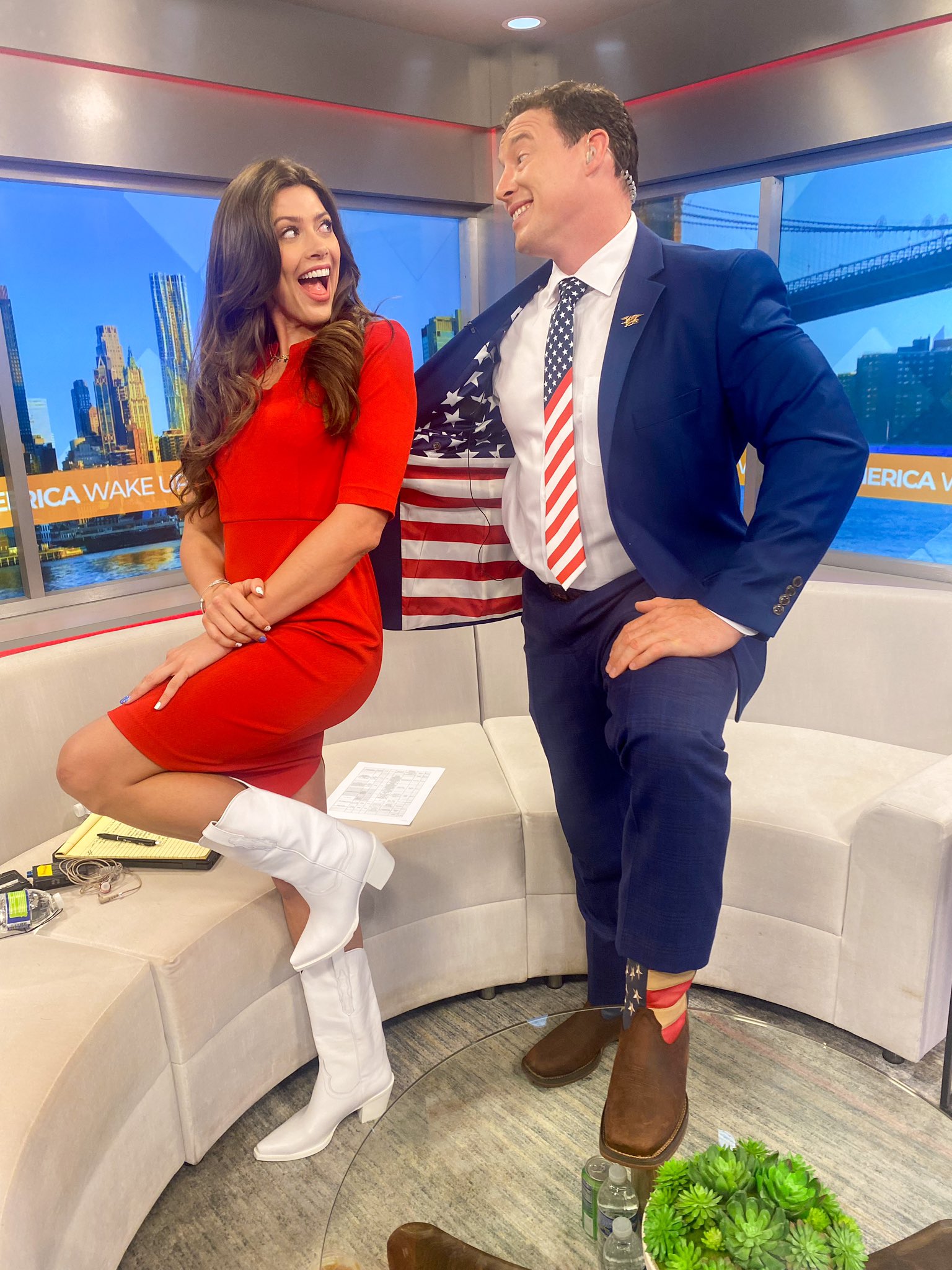 Newsmax Anchors: Their Most Controversial Statements - sje0j3b