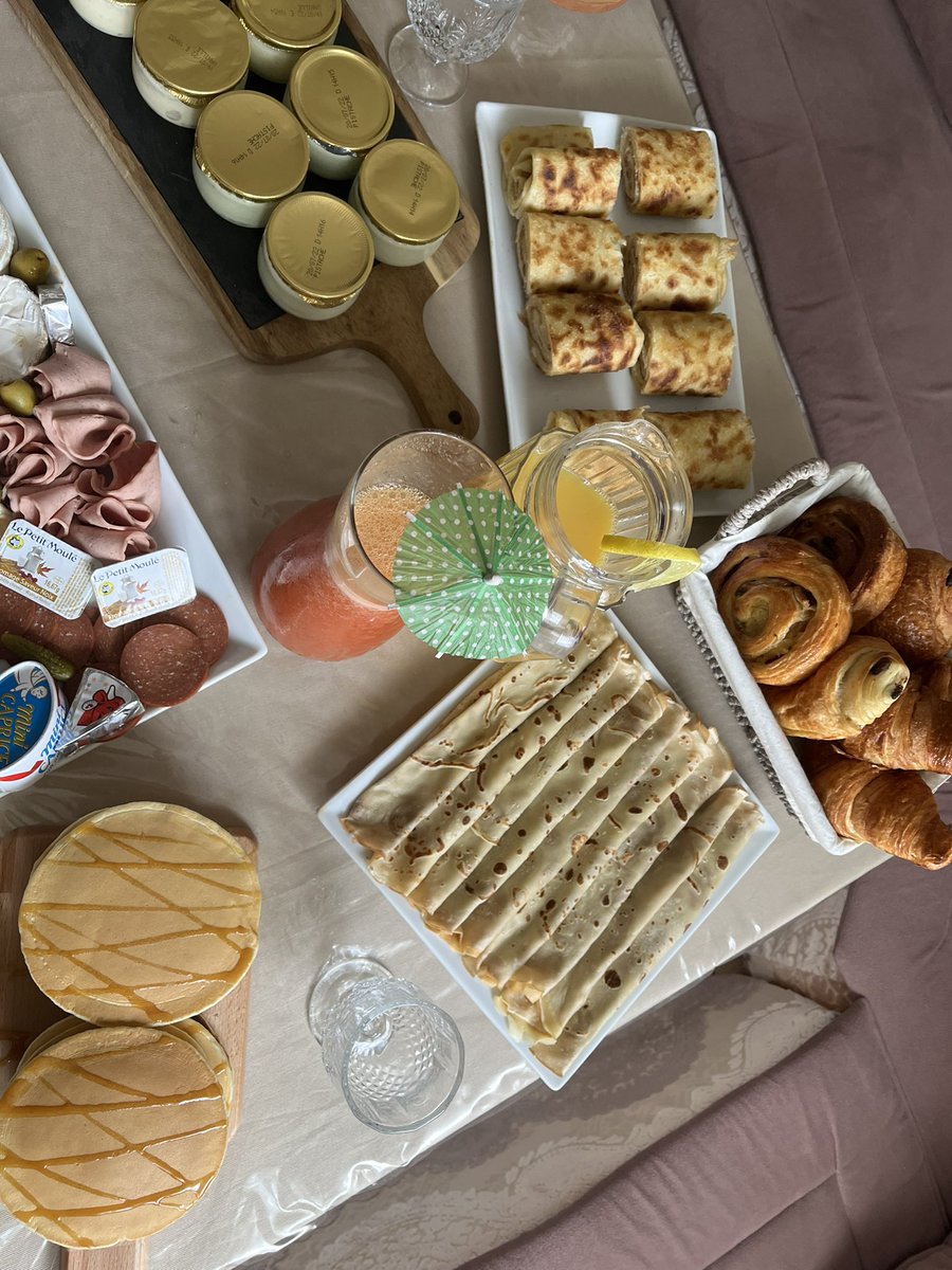 imane78s's tweet photo. J’ai fais un brunch aujourd’hui 😋 https://t.co/MsDaJgLdOV