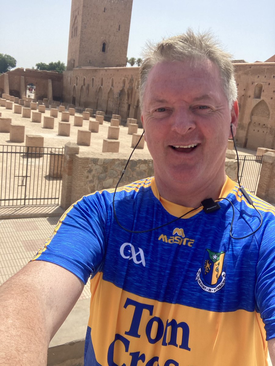 TomNoone6's tweet photo. Largest Mosque in Marrakech- dress appropriately 👍 #naascbs #hogancup https://t.co/hp40pYcdTJ