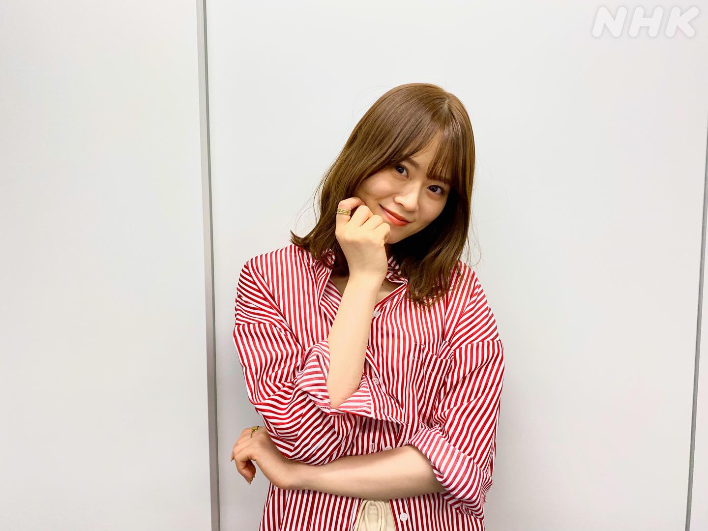 らじらー ファッションチェック 山崎 さっきらじるくんをかぶって写真撮ったんですけど ぴったりでした 写真は乃木坂公式ツイッターの方で投稿されてます Nhkらじらー 乃木坂ラジオほぼ全ジャック T Co Oddwtjxcyi Twitter