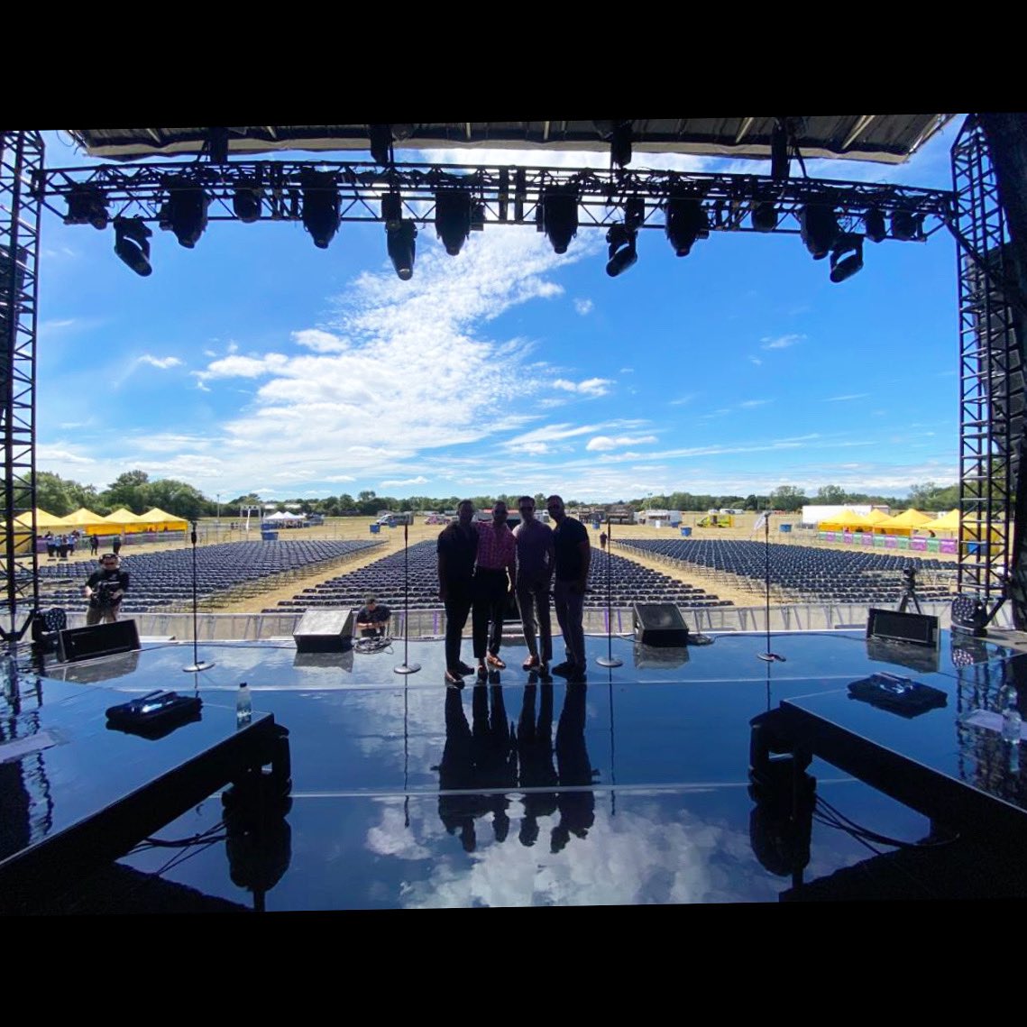The Overtones tweet media