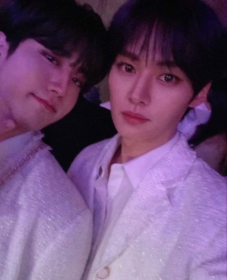 hi, timeline. 🫶🏻