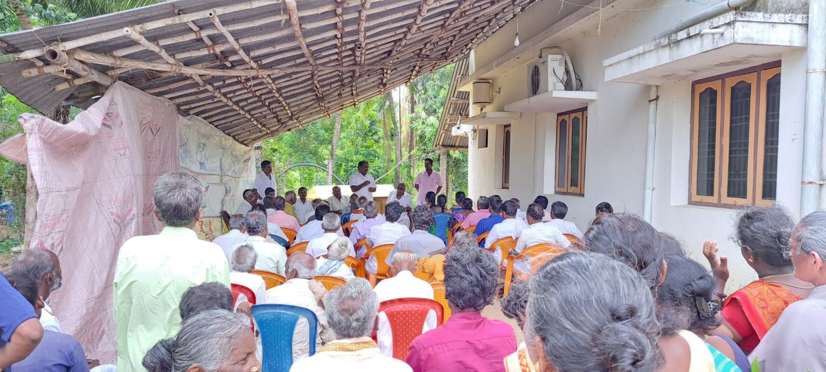 MuthuPerumalDM1's tweet photo. கடலூர் மாவட்டம் கீரப்பாளையம் ஒன்றியம் வா.என் 26 மாவட்ட ஊராட்சி குழு உறுப்பினருக்கான இடை தேர்தலில் போட்டியிடும் நமது வெற்றி வேட்பாளர் மனோரஞ்சிதம் அவர்களுக்கு சேகரிப்பதற்காக தென்ஹரிராஜபுரம் ஊராட்சியில் நடைபெற்ற நிர்வாகிகள் கூட்டம் https://t.co/tZOmuASTGj
