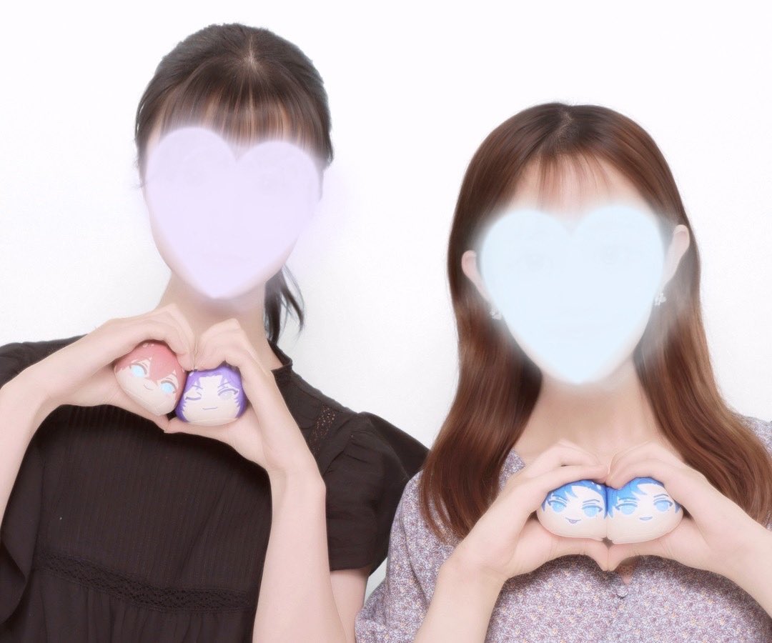 rey_futaba__lov's tweet photo. 推しが2人いる私に合わせておまんじゅう2個でハート作ってくれたお友達に感謝✨♡
2枚目の撮り方も意外と可愛くておすすめです🎶

 #ビバスタグラム https://t.co/satrekcVdz