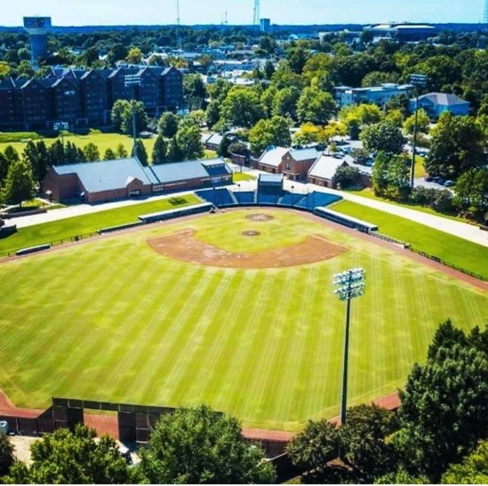 BGbaseballcamps's tweet image. Youth Camp July 11-14 9am-3pm ages 6-12 at UNCG   Not to late to sign up for FUN and Skill Development.  Games played daily!!  Sign up at bgbaseballcamps.com