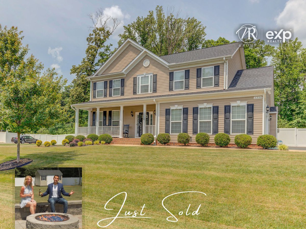 SOLD! ✨️ Congrats to Our Sellers! 🎉
📍Professional Cinematography
📍 Two Open Houses
📍Two Days on Market
📍One Effective Marketing Strategy
VR Group
eXp Realty
📲 410.610.0702
☎️ 443.968.2671
💻 vrgrouprealestate@vrgre.com
⌨️ vrgre.com
#OaklandHallExperts #VRG