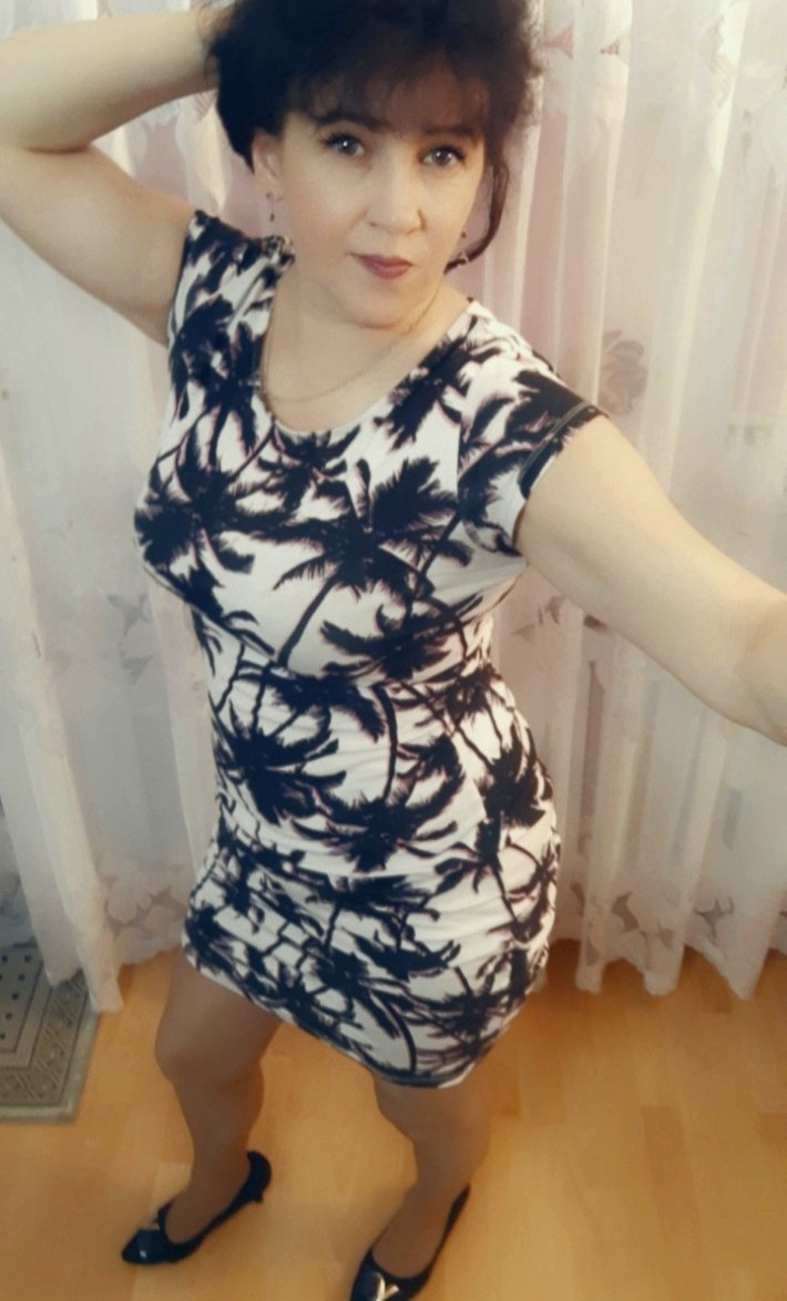 Mrb olgun olmamı uygun bulan beyler mesaj atsın gece evdeyim uyarmı