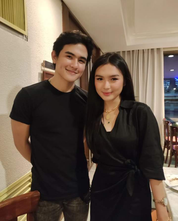 teamashcineofc's tweet photo. Napagtanto na gusto kita — 🎶

#AshCine
Ashton Salvador | Francine Diaz

🖇️

https://t.co/3jJSsddC5S https://t.co/z1K8GqdsbX