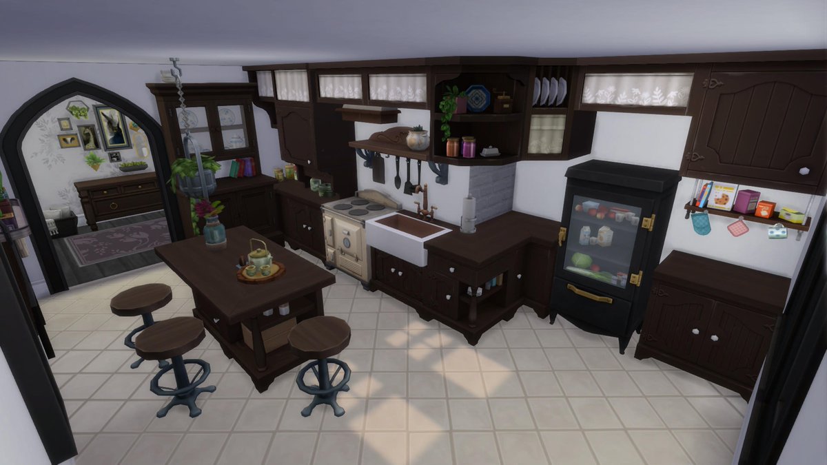 hellotiredeyes's tweet photo. First time building a house for a friends save file. I can't wait for you to see it @Fexin03 ! I hope you like it! Anyways, here's my fave room of the house. It looks so cozy! :3 #sims4build #consoleplayer #sims4 #buildingsims #buildinginsims4 #PS5Share #TheSims4 https://t.co/2OpqTbxyMC