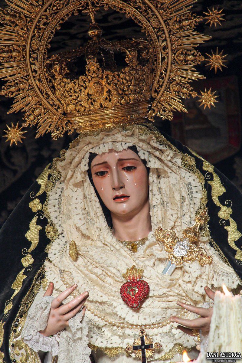 Amor y Caridad - Viernes Santo 2022.
.
<a href="/AmoryCaridad/">Cofradía del Amor</a> 
.
#CofradiasMLG
