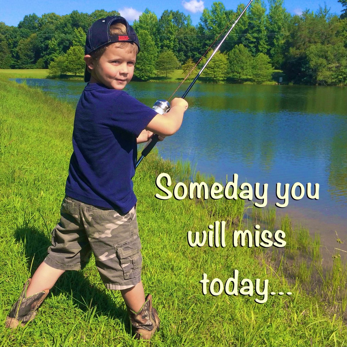 Bill_Dance1's tweet photo. Share your favorite fishing foto! 🤣🎣👊🏻#fishing #sundayvibes #4thofJulyWeekend #photooftheday https://t.co/S12kvVOyUb