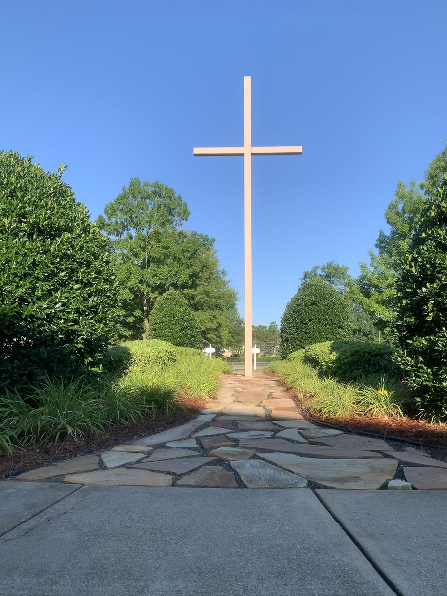 Daniel Christian tweet media