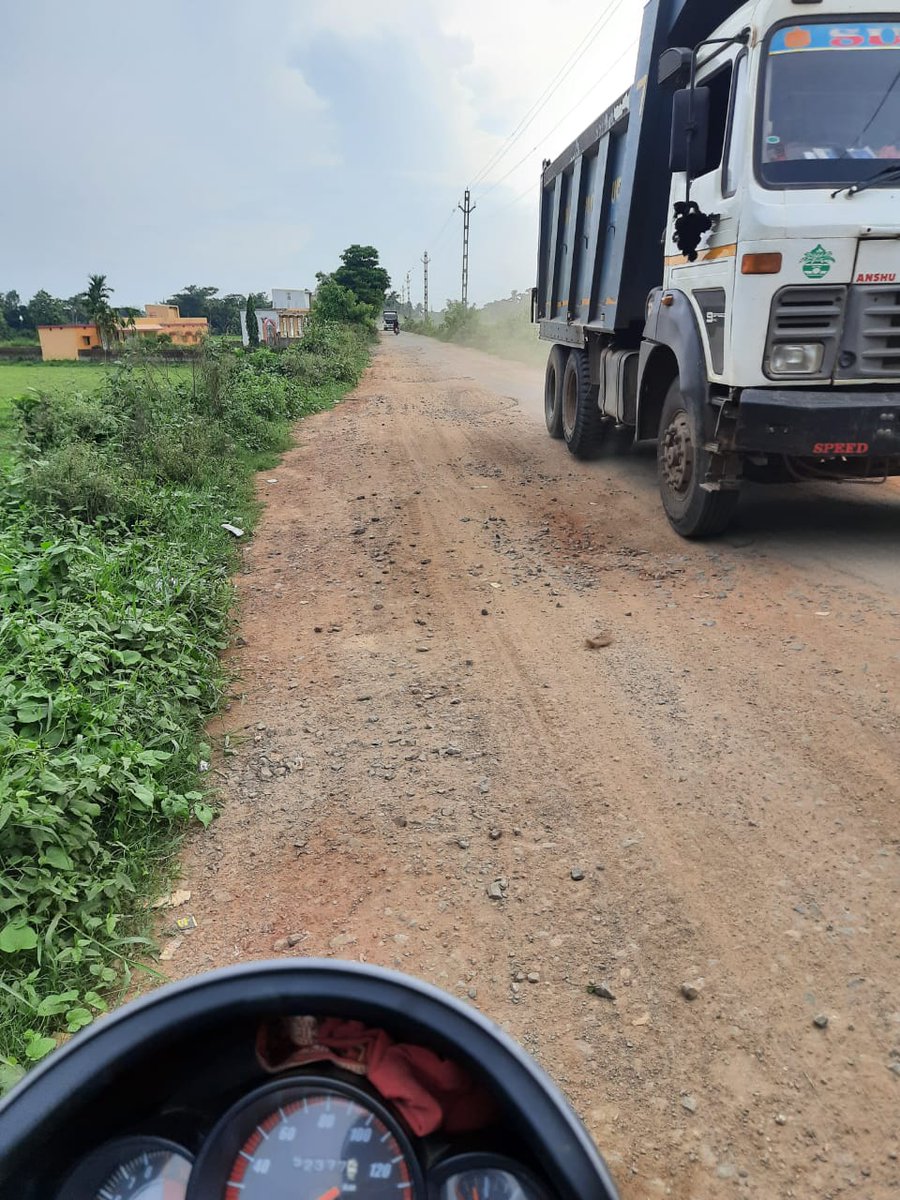 GoodGov21551470's tweet photo. Respected @CuttackDM @ChayaniBhabani movement of sand loaded heavy vehicles during daytime are seriously posing threat to innocent school children. We request you to instruct all tehsildars to ensure restriction of vehicular movement in between 5-11 AM &amp; 3-9 PM
#Savethechildren https://t.co/9ct7LvlRI5