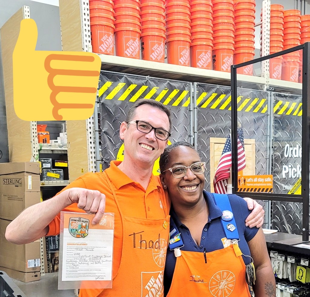 StephVasquezSA's tweet photo. #AssociateHighlight goes to Thad! Only a few months with the company and he's rocking it at the service desk! Handling customers, helping with BOPIS, crushing credit & raking in the VOC compliments! #BeingGreatAt6588 @THD_MikeMinuto @SMaurice2 @KaliTerryTHD @HDapm137 https://t.co/xtxnEp8fze