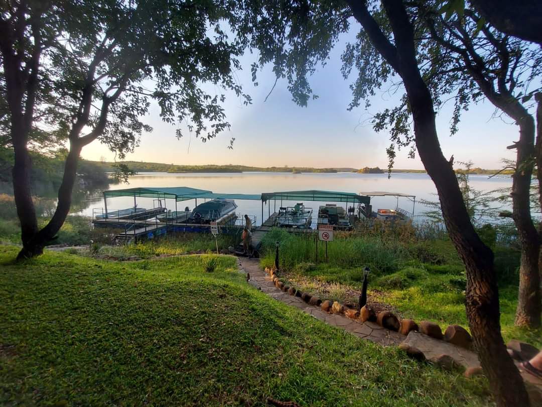 AfricaTravel5's tweet photo. Nottingham Estate's Kuduland 2022. For accommodation enquiries, please:
Email: bookings@nottinghamestate.co.za or
Call/WhatsApp: +263 71 979 7299
#beitbridgethehomeofvavhenda #visitafrica #VisitZimbabwe #ExploreZim #destinationzim #DiscoverZimbabwe #TravelZimbabwe #travel https://t.co/CgVxT1AxX1
