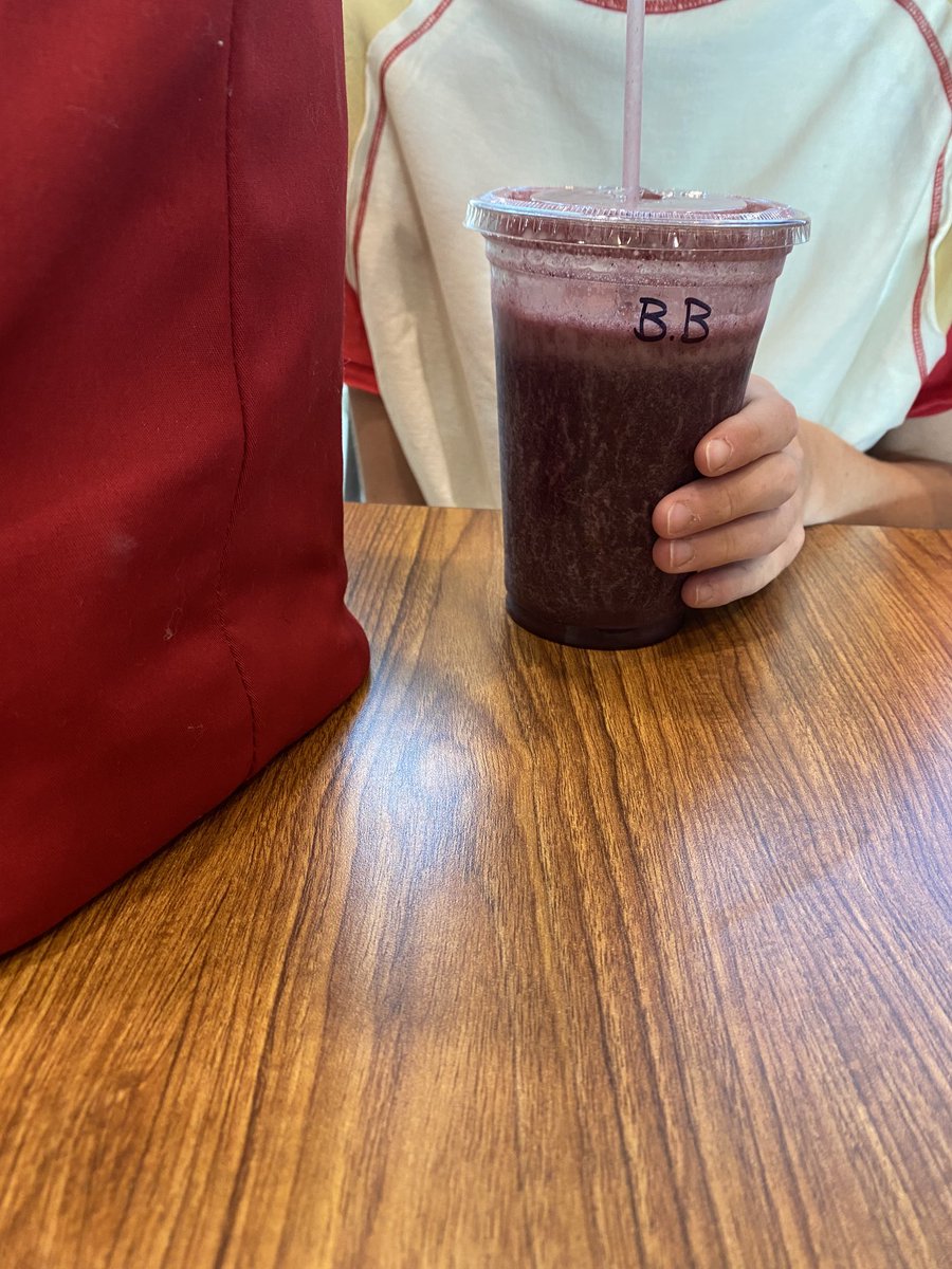 Thank you @tailwindconcessions for bringing a smoothie bar to <a href="/flySGF/">SGF Airport</a>