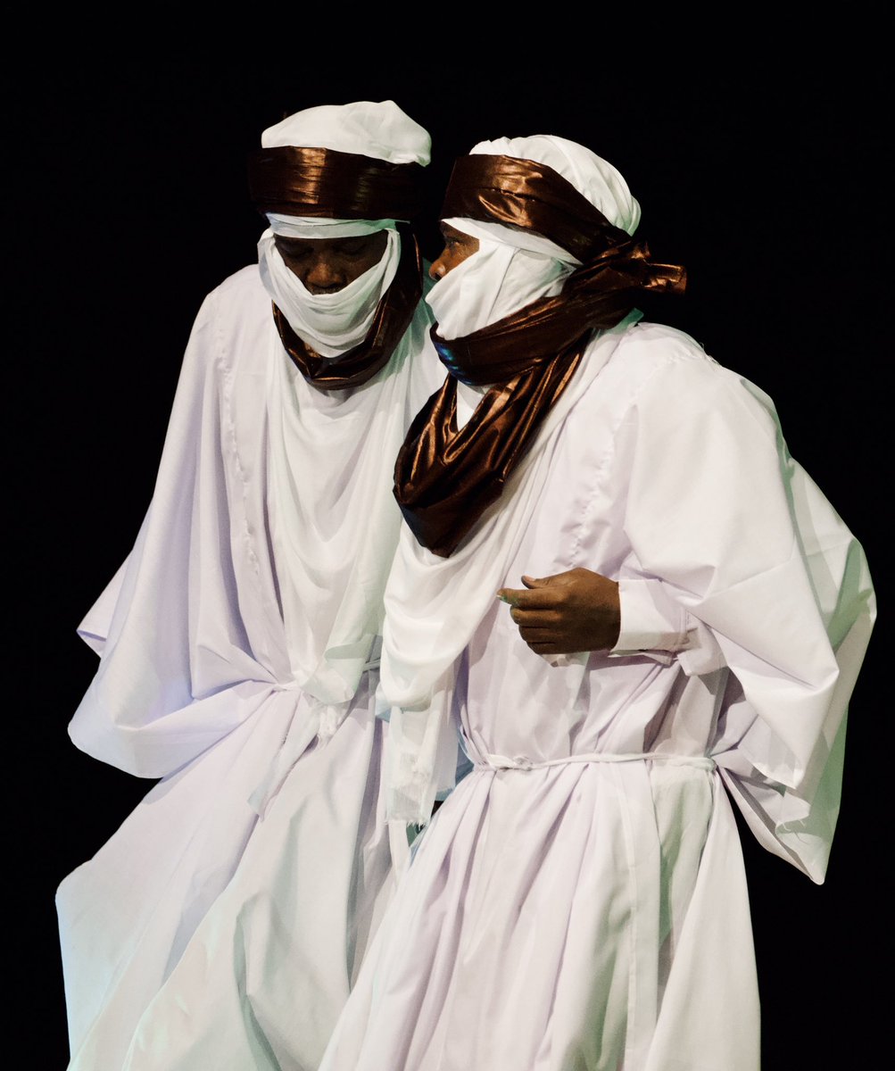 JMNeher's tweet photo. La troupe artistique d’Agadez, dans le ballet IDDAH joué pour la 1ère fois sur la scène du @ccfnjr vendredi. Images du final avec Djouma Seyni dite « Mouskoura » , une voix puissante qui a captivé le public. Musiques et Oralité à préserver. Le studio du @ccfnjr s’y intéresse déjà https://t.co/uwFVJxKJNb