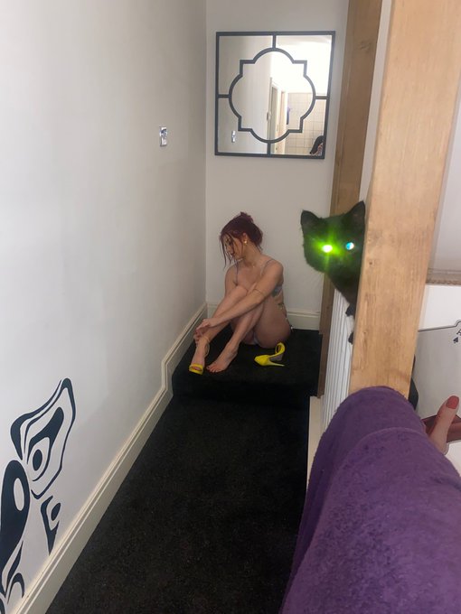 2 pic. A story in three parts ? https://t.co/f1CZZYjGwz