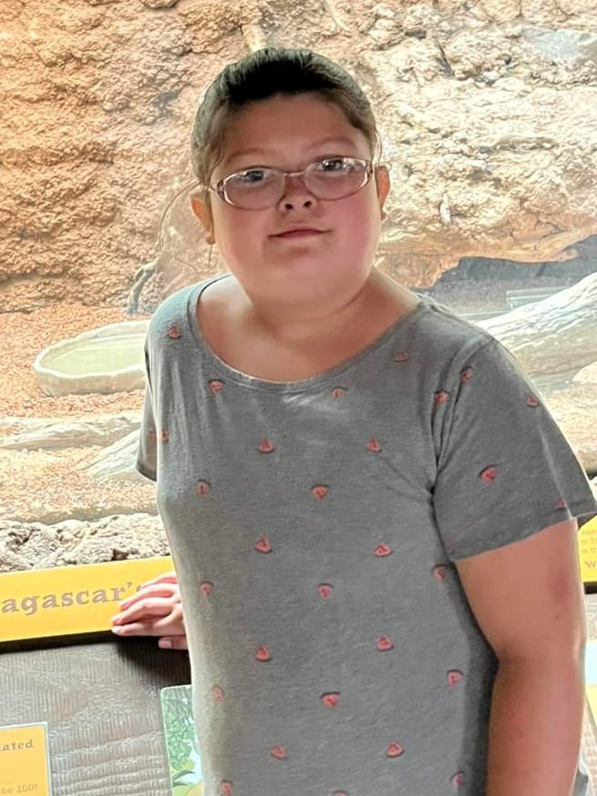 JamesTate121's tweet photo. Today is my oldest Daughter's Birthday. Julie Ann Tate is 10 today. She has a wonderful sense of humor &amp; a very kind soul and personality. My beautiful daughter loves animals, right now her favorite are cats. She would like to know what your is? Hope everyone has a wonderful day. https://t.co/ckEu8DBNXI