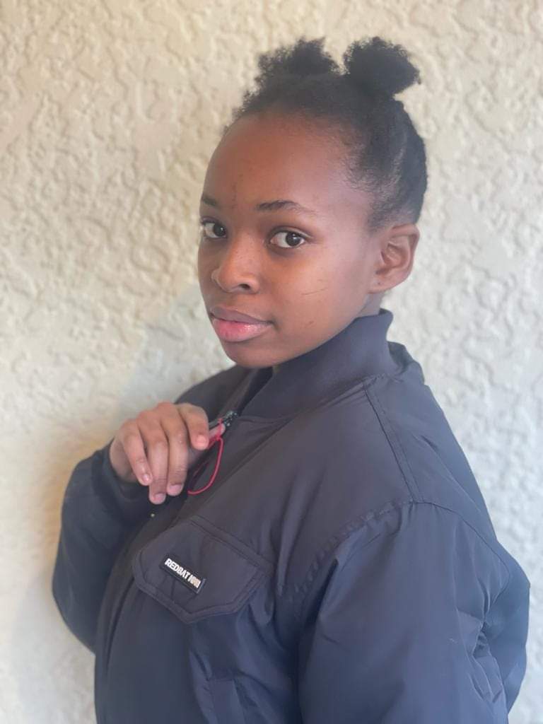 Veetra__'s tweet photo. 14 year old Lindokuhle Makhotshi. She was raped and given chocolate laced with rat poison then She died in hospital  in Katlehong Gauteng. A 25-year-old suspect has been arrested in connection with her death. https://t.co/E90lvRW5ig