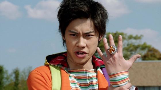 戸塚純貴　サイン色紙　仮面ライダー　ウィザード 戸塚純貴 サイン色紙 仮面ライダー ウィザード 戸塚純貴 サイン