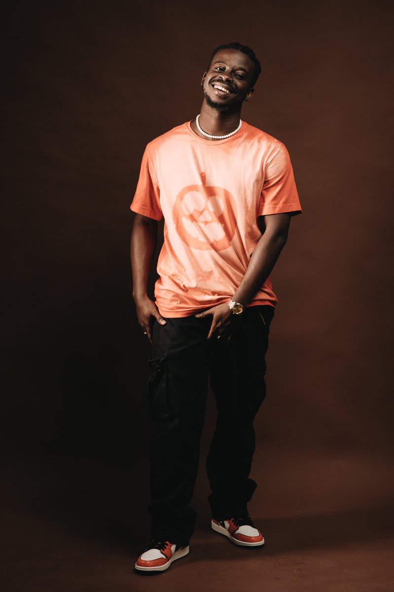 vondee___'s tweet photo. ITS GO TIME ! ⏰☝🏾

NEW MUSIC OTW 🎶 https://t.co/uFefUOCurR