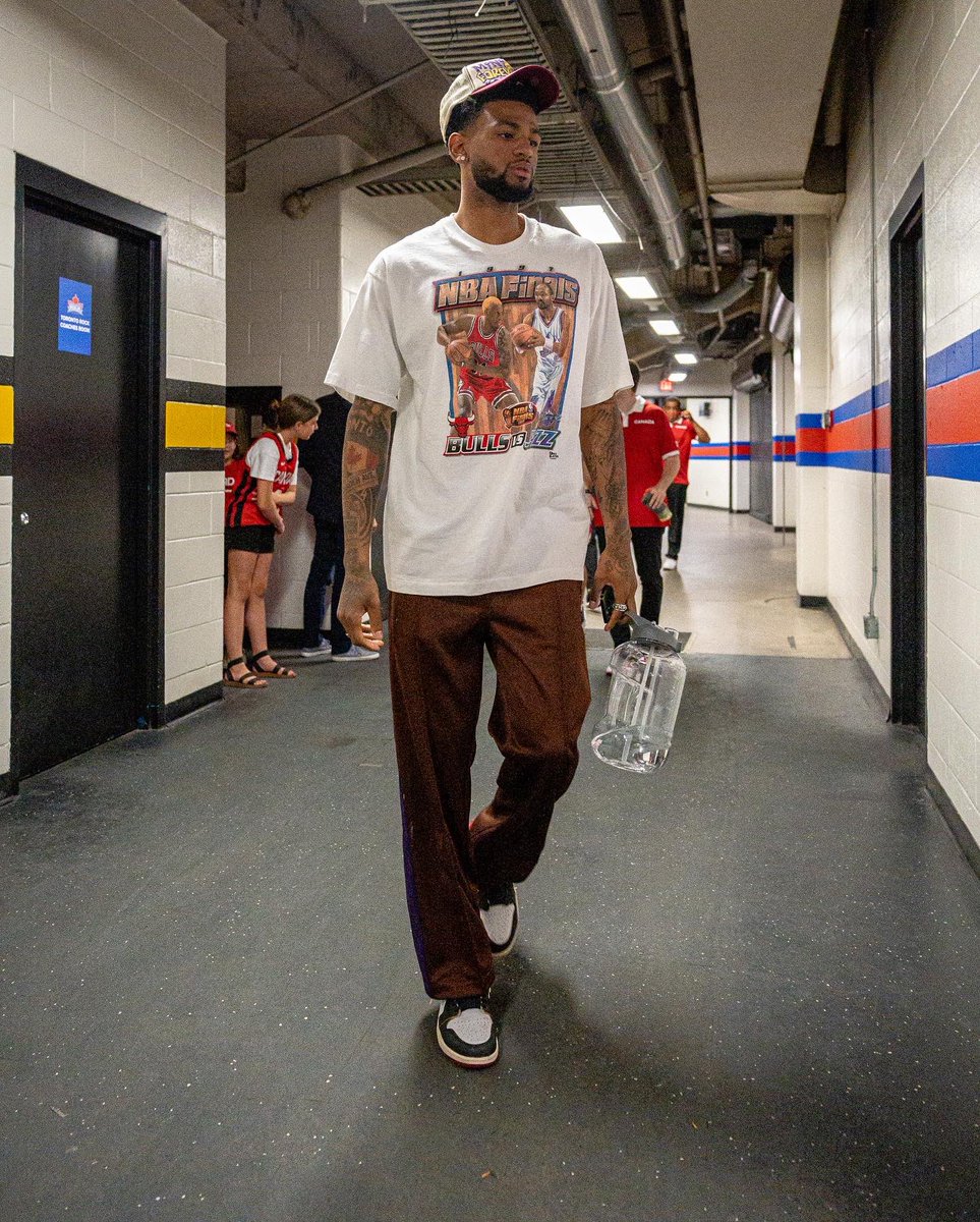 .<a href="/shaiglalex/">Shai Gilgeous-Alexander</a> and <a href="/NickeilAW/">Nickeil Alexander-Walker</a> for <a href="/CanBball/">Canada Basketball</a> 🇨🇦
